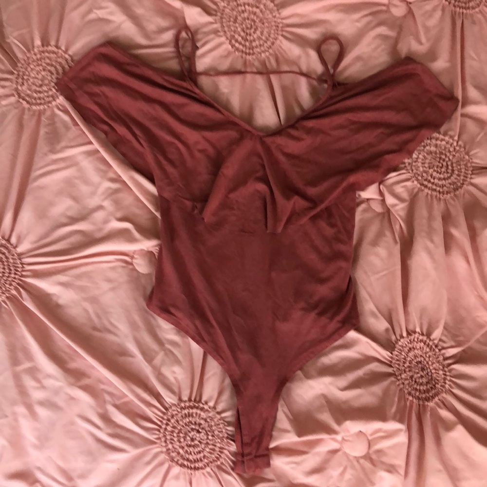 Charlotte Russe off the shoulder bodysuit small